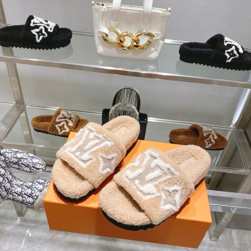 Louis Vuitton Slippers